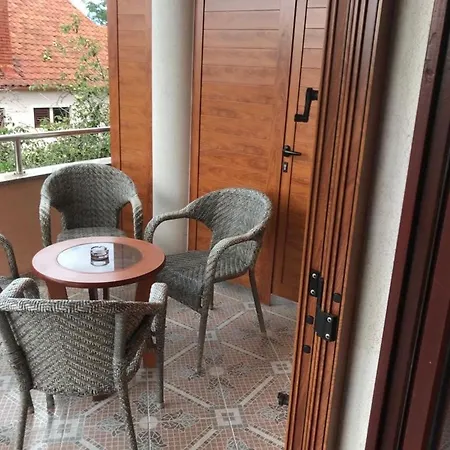 Apartament In Mit Grill - B58643